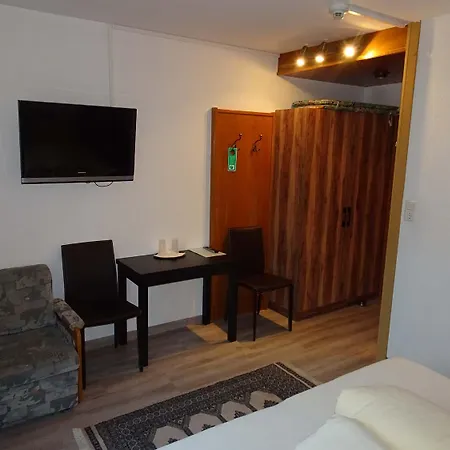 Guest house Gaestehaus Laimboeck 3*